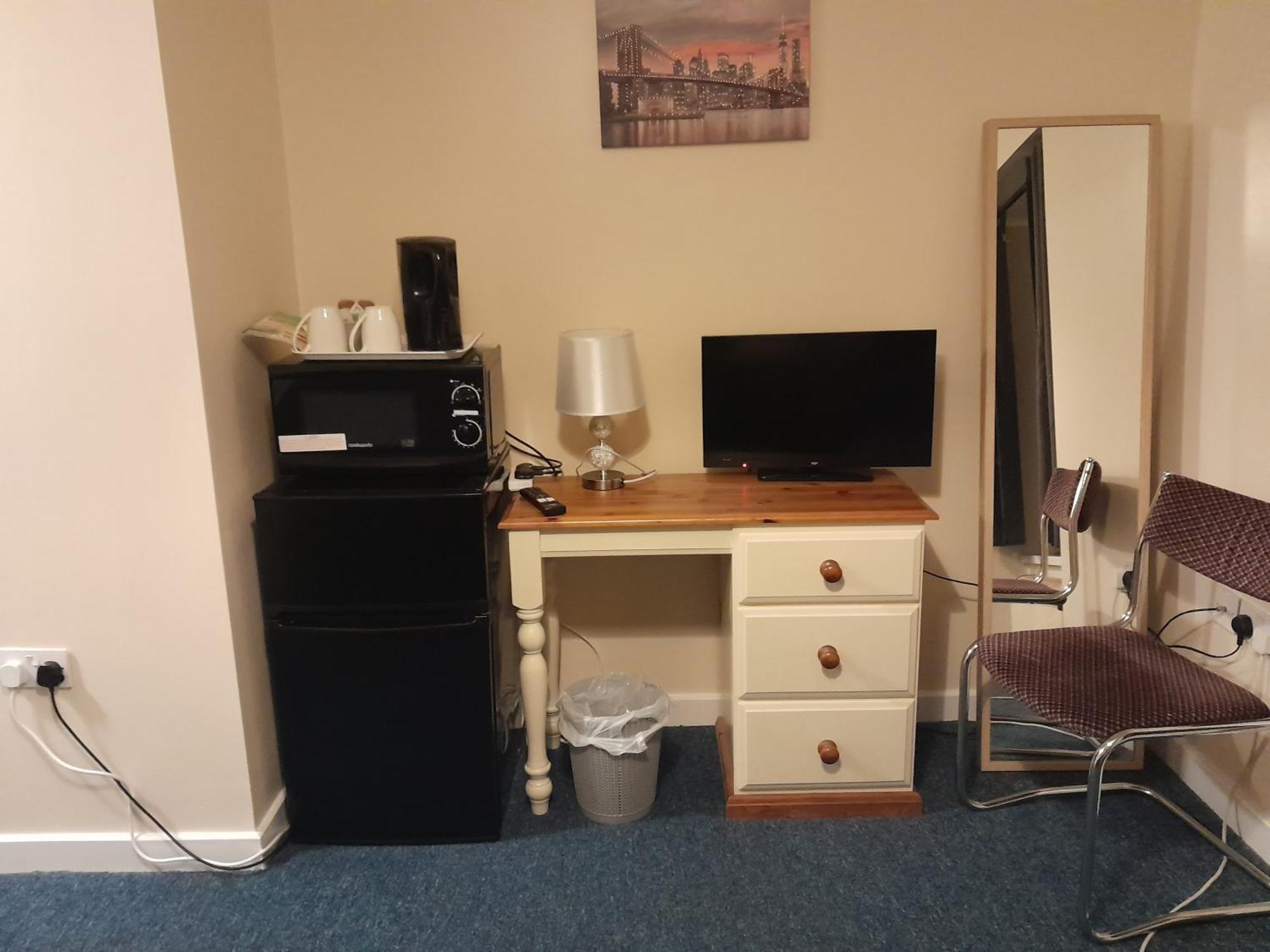 Kings Arms Guest House Ebbw Vale Buitenkant foto